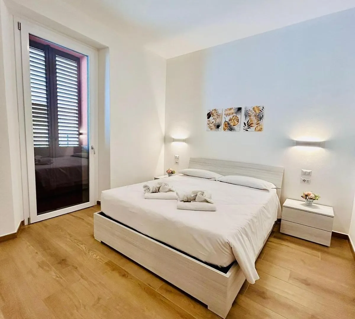 Smart Suites Forli' Apartment